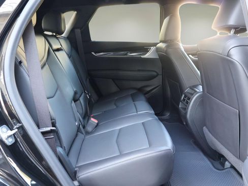 Certified 2025 Cadillac XT5 Premium Luxury image 18
