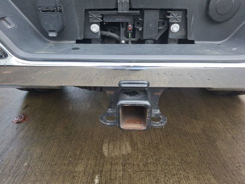 Used 2022 Chevrolet Silverado 2500 LTZ w/ LTZ Plus Package image 9