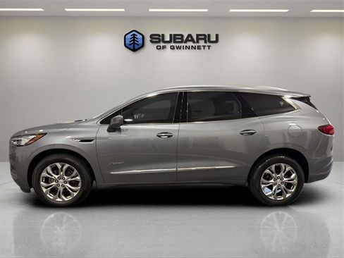 Used 2020 Buick Enclave Avenir w/ Avenir Technology Package image 2