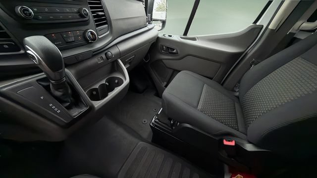 Used 2025 Ford Transit 250 Low Roof w/ Exterior Upgrade Package RWD image 15