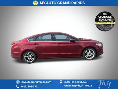 Used 2018 Ford Fusion SE w/ Fusion SE Technology Package
