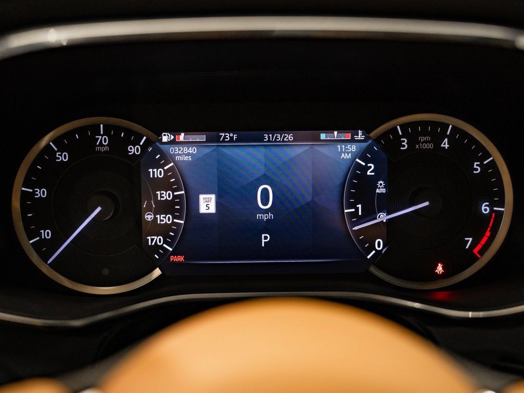 Used 2023 Jaguar F-PACE S AWD/4WD image 31