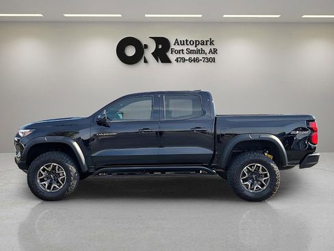 Used 2024 Chevrolet Colorado ZR2 w/ Safety Package image 3