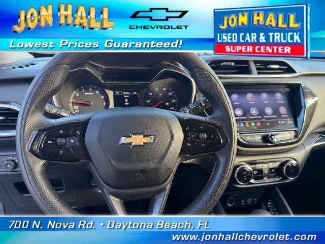 Used 2021 Chevrolet TrailBlazer LT w/ Convenience Package FWD image 18