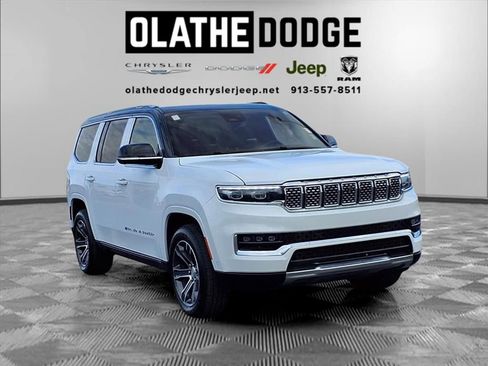 Used 2023 Jeep Grand Wagoneer 4WD image 33