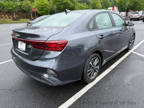 Used 2023 Kia Forte LXS FWD image 5