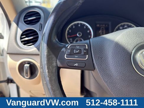 Used 2017 Volkswagen Tiguan Wolfsburg Edition FWD image 17