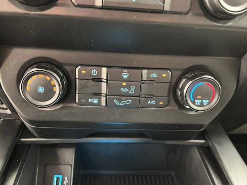 Used 2019 Ford F150 XL w/ Equipment Group 101A Mid AWD/4WD image 20