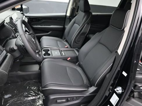 New 2026 Honda Odyssey Elite image 16