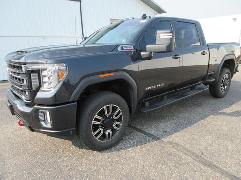 Certified 2020 GMC Sierra 3500 AT4 w/ AT4 Premium Package AWD/4WD image 1