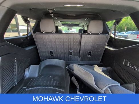 Used 2024 Chevrolet Suburban RST w/ Luxury Package AWD/4WD image 27