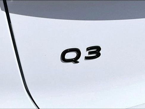 New 2026 Audi Q3 quattro 2.0T image 33