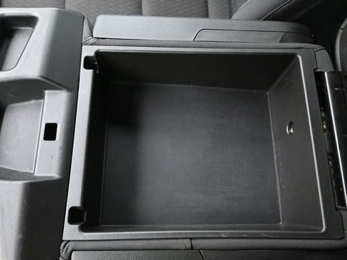 Used 2024 Chevrolet Silverado 2500 LT image 19