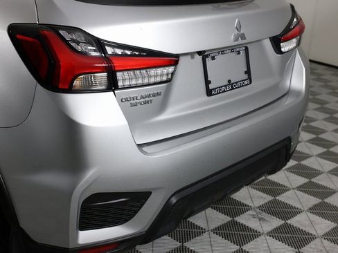 Used 2025 Mitsubishi Outlander Sport ES AWD/4WD image 36