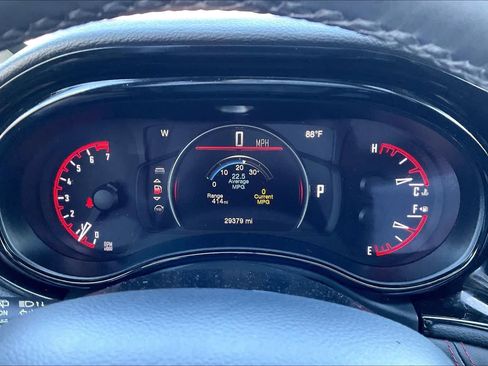 Used 2025 Dodge Durango GT AWD/4WD image 25