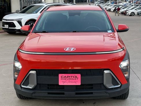 Used 2024 Hyundai Kona SEL image 6