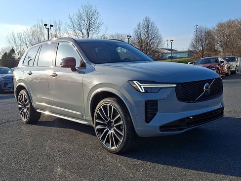 New 2026 Volvo XC90 B6 Ultra w/ Lounge Package AWD/4WD image 1
