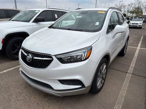 Used 2020 Buick Encore Preferred FWD image 2