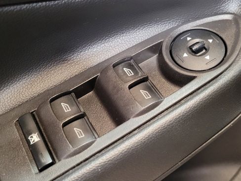 Used 2018 Ford Escape SE image 27