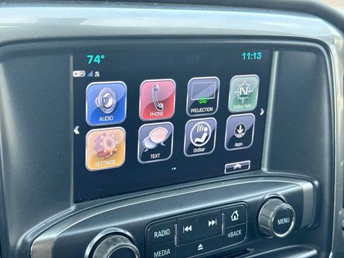 Used 2018 Chevrolet Silverado 1500 LT w/ Midnight Edition AWD/4WD image 26