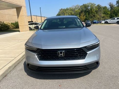 New 2025 Honda Accord SE image 7
