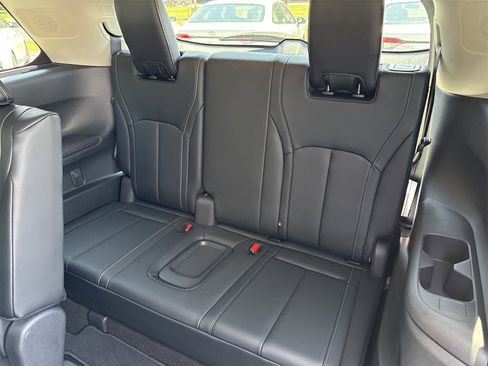 Used 2023 INFINITI QX60 Luxe w/ Cargo Package image 12