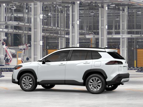 New 2026 Toyota Corolla Cross LE FWD image 5