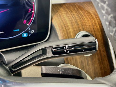 Certified 2024 Mercedes-Benz GLC 300 4MATIC image 18