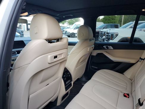 Used 2020 BMW X5 sDrive40i w/ Premium Package RWD image 9