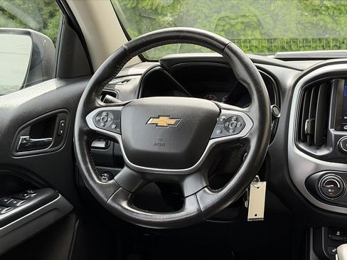 Used 2022 Chevrolet Colorado ZR2 w/ Colorado ZR2 Bison Edition AWD/4WD image 12