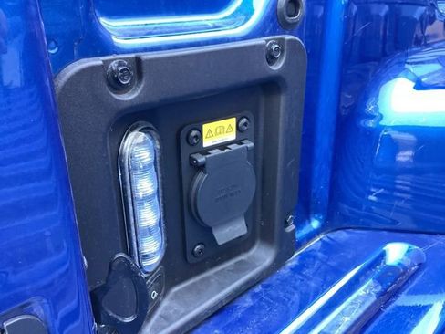Used 2023 Ford Maverick XLT w/ XLT Luxury Package FWD image 15