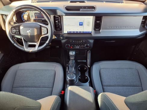 Used 2023 Ford Bronco Outer Banks image 16