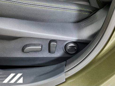Used 2025 Subaru Outback Onyx Edition AWD/4WD image 21