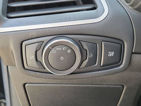Used 2023 Ford Edge SEL AWD/4WD image 20