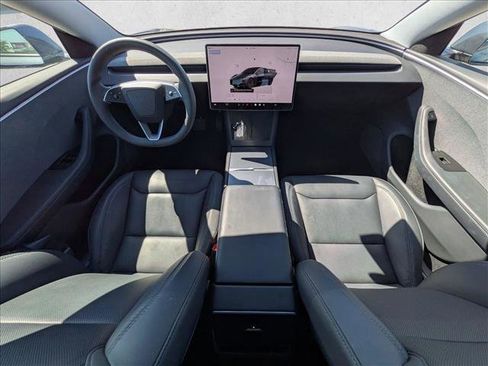 Used 2025 Tesla Model 3 Long Range image 18