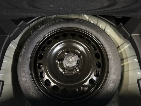 Certified 2023 Chevrolet Equinox LT image 25