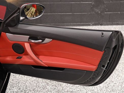 Used 2012 BMW Z4 sDrive28i w/ M Sport Pkg image 42