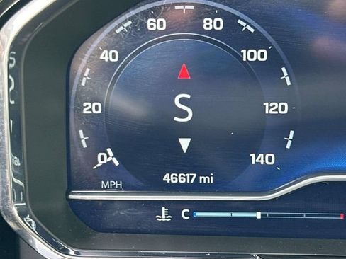 Certified 2023 Chevrolet Silverado 1500 LT AWD/4WD image 31