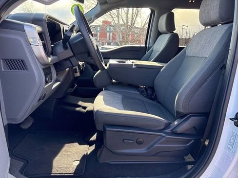 Used 2023 Ford F450 XLT w/ XLT Value Package image 16