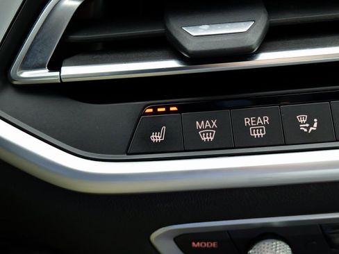 Used 2022 BMW X5 xDrive40i w/ Parking Assistance Package image 56