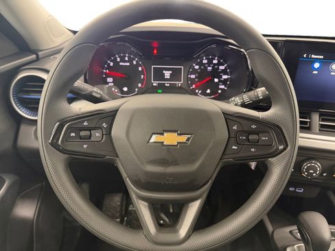 New 2026 Chevrolet Trax LS image 15