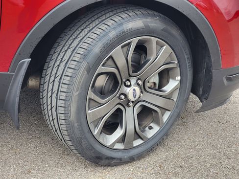 Used 2018 Ford Explorer Sport w/ Equipment Group 401A image 23