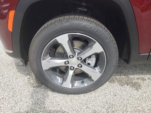 New 2024 Jeep Grand Cherokee L Limited image 30