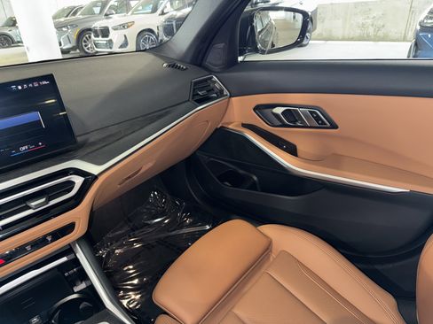 Used 2023 BMW 330e w/ Driving Assistance Package RWD image 29