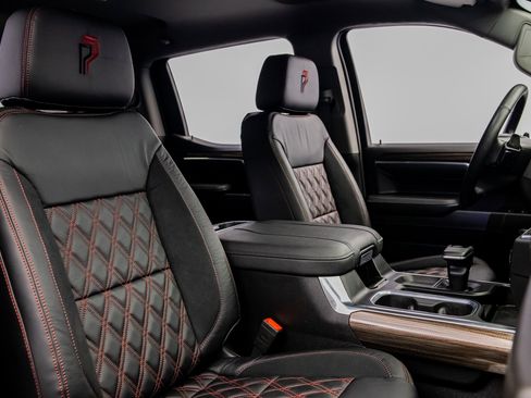 Used 2024 Chevrolet Silverado 1500 RST image 33