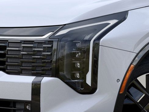 New 2026 Kia Sportage SX image 13