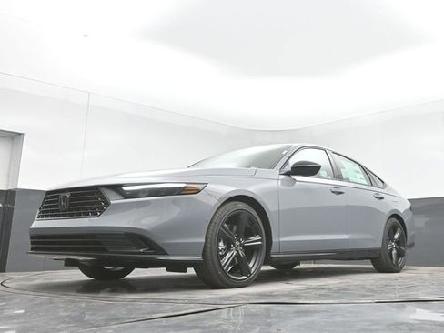 New 2026 Honda Accord Hybrid Sport-L image 43