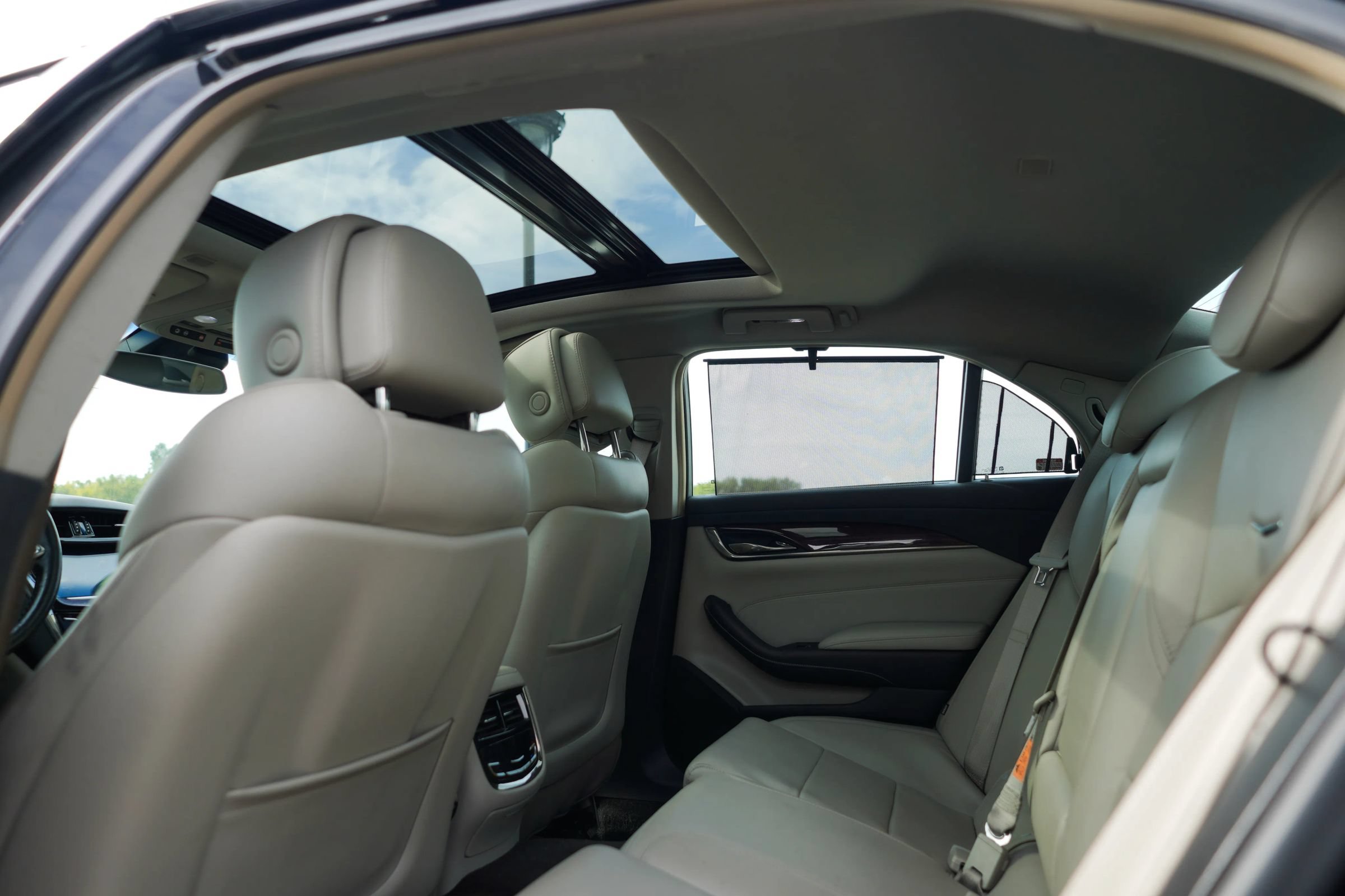 Used 2014 Cadillac CTS Performance AWD/4WD image 16