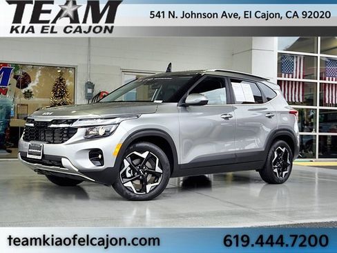 Certified 2025 Kia Seltos EX w/ EX Sunroof Package image 3