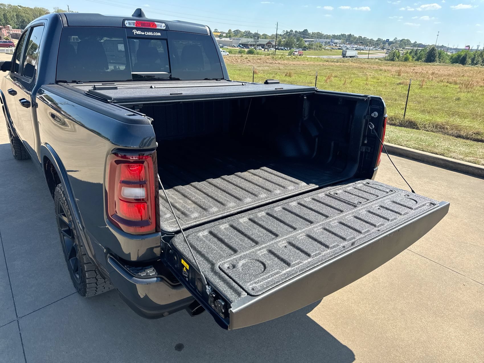 Used 2025 RAM 1500 Laramie w/ Night Edition AWD/4WD image 23